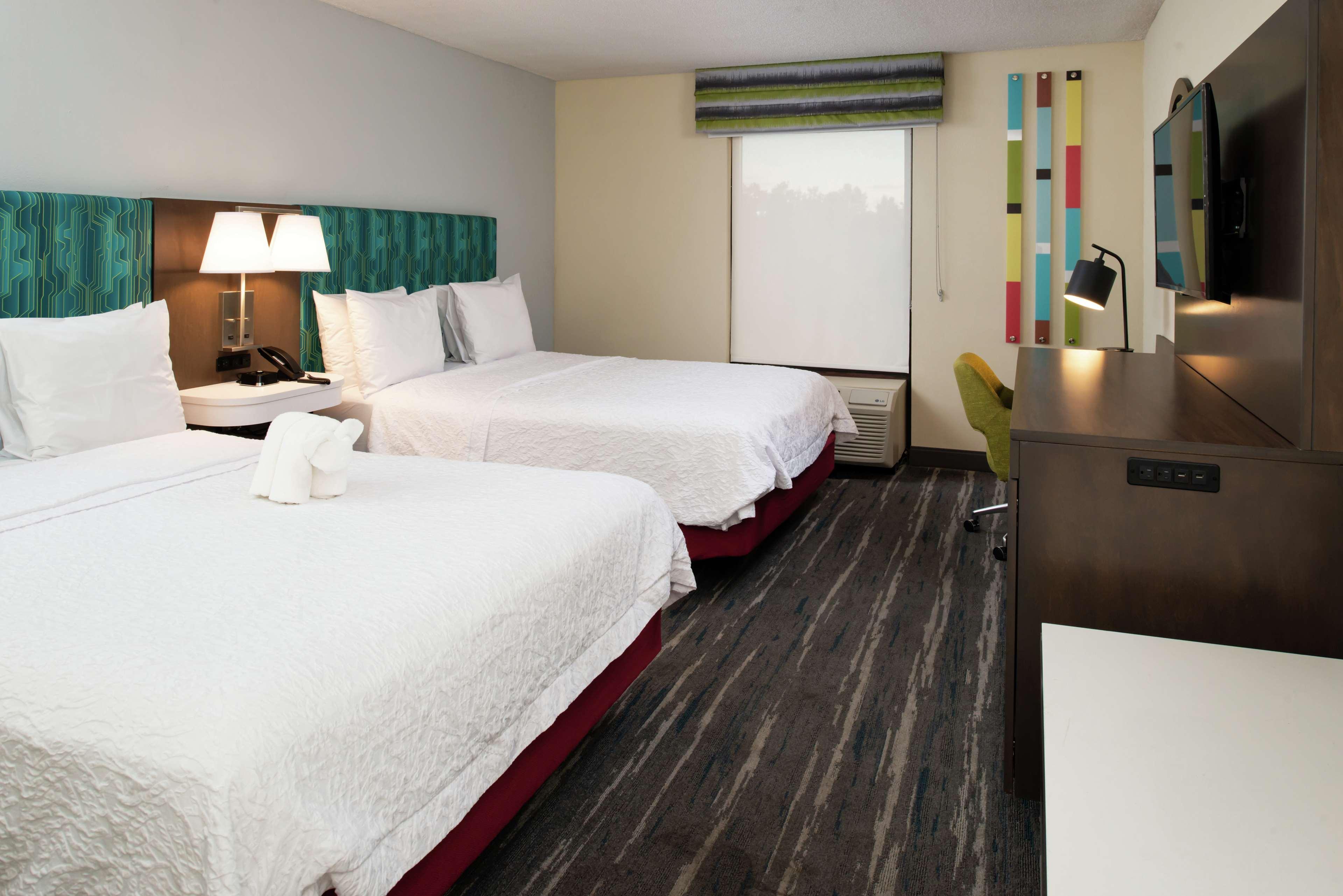 Hampton Inn Greensboro Airport Kültér fotó