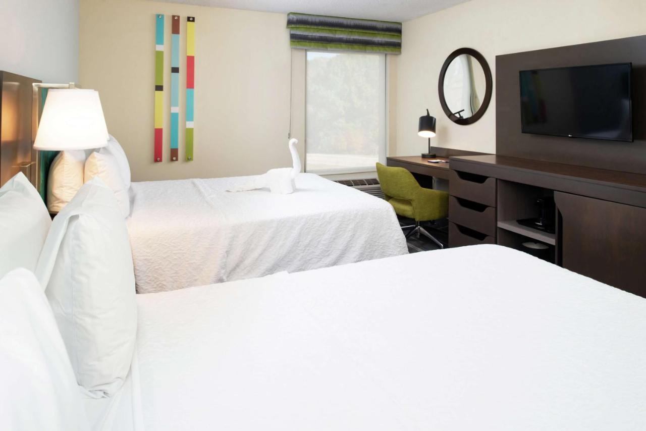 Hampton Inn Greensboro Airport Kültér fotó
